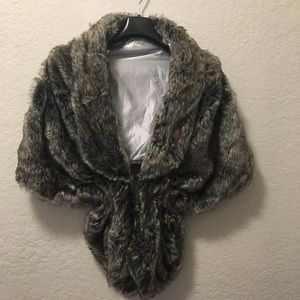 Faux fur shawl wrap stole - gray Rabbit size M